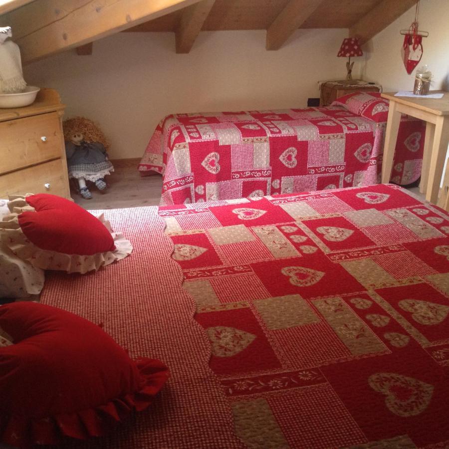 B&B La Casa Delle Bambole Panchia Eksteriør billede