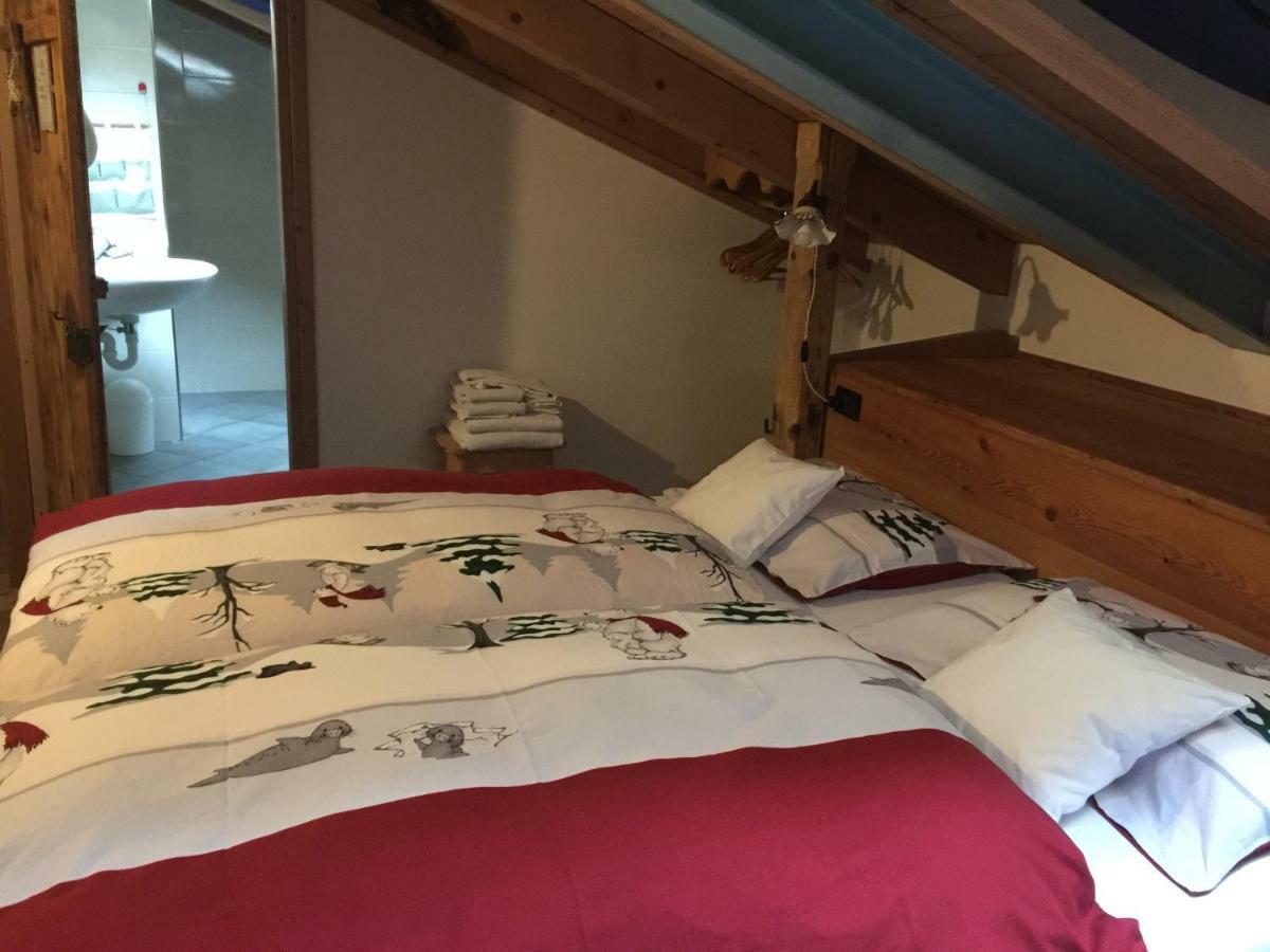 B&B La Casa Delle Bambole Panchia Eksteriør billede